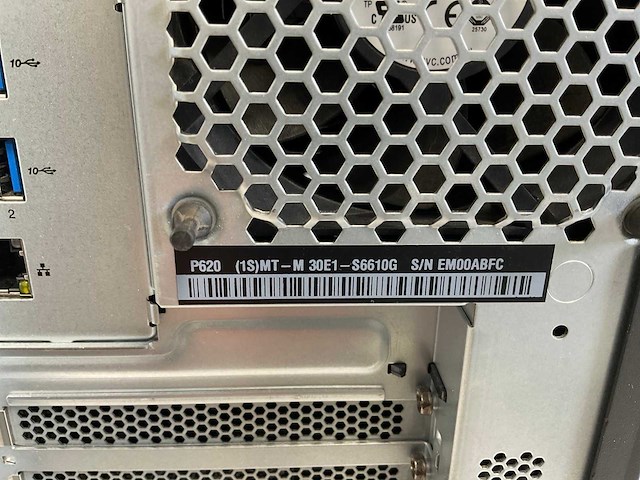 Lenovo p620, amd ryzen threadripper pro 3995wx, 256 gb ram (8x32gb), 2 tb nvme, amd radeon pro wx 3200 4 gb workstation - afbeelding 5 van  6