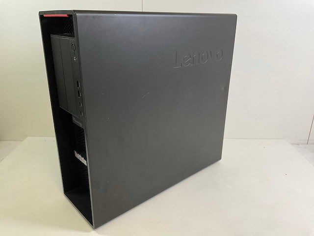 Lenovo p620, amd ryzen threadripper pro 3995wx, 256 gb ram (8x32gb) , 256 gb nvme, nvidia quadro p1000 4 gb workstation - afbeelding 1 van  3