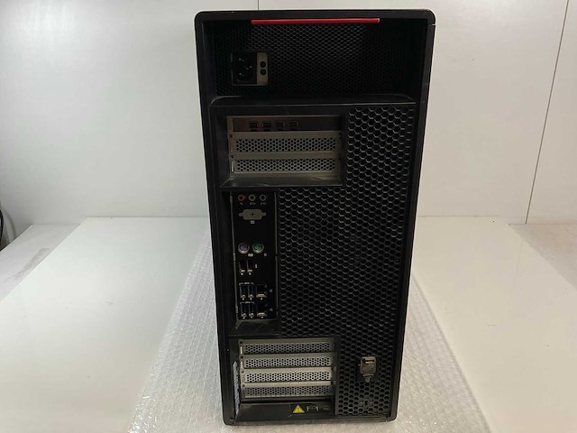 Lenovo p920, 2x xeon(r) gold 6154, 144 gb ram (9x16gb), 1 tb nvme, nvidia quadro p1000 4 gb workstation - afbeelding 2 van  2
