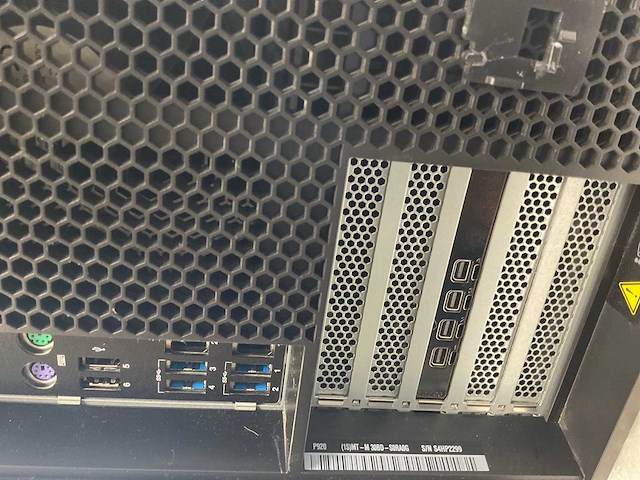 Lenovo p920, 2x xeon(r) gold 6154, 192 gb ram (12x16gb), 1 tb nvme, nvidia quadro p1000 4 gb workstation - afbeelding 5 van  6
