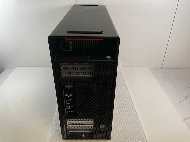 Lenovo p920, 2x xeon(r) gold 6154, 192 gb ram (12x16gb), no hdd, nvidia quadro p1000 4 gb workstation - afbeelding 4 van  6