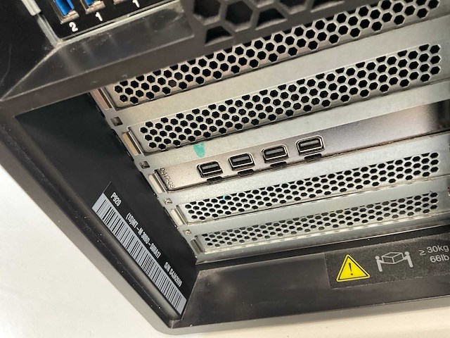 Lenovo p920, xeon(r) gold 6154, 192 gb ram, 1 tb nvme, nvidia quadro p1000 4 gb workstation; - afbeelding 5 van  5