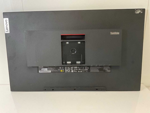 Lenovo (t32p-20) 32”, 3840x2160 (uhd) ips monitor - afbeelding 4 van  6