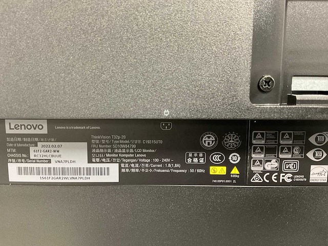 Lenovo (t32p-20) 32”, 3840x2160 (uhd) ips monitor - afbeelding 5 van  8