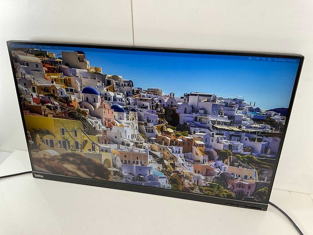 Lenovo (t32p-20) 32”, 3840x2160 (uhd) ips monitor - afbeelding 2 van  5