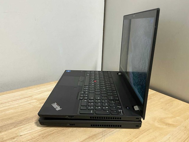 Lenovo thinkbook t15 gen2(i5-gen11) laptop (2x) - afbeelding 5 van  9