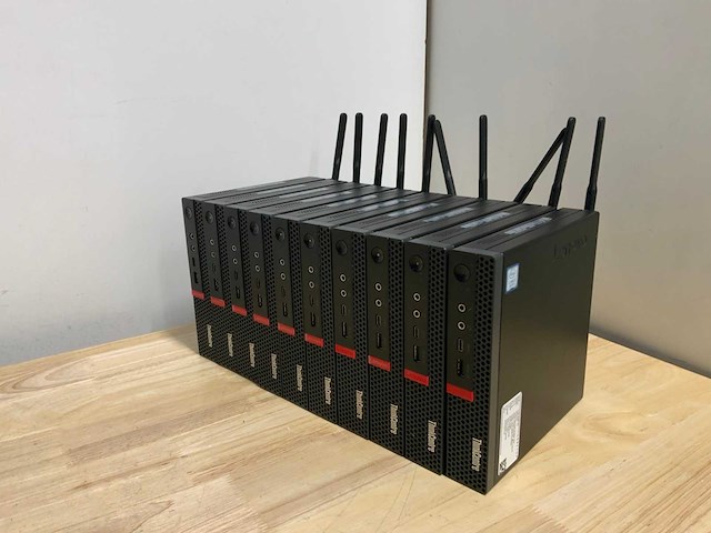 Lenovo thinkcentre m720q desktop (10x) - afbeelding 8 van  15