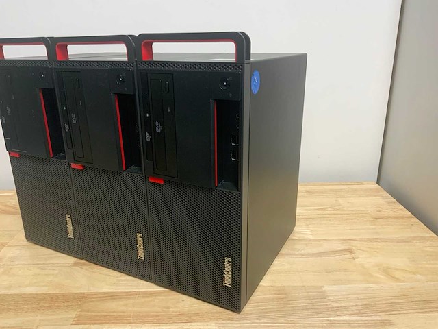 Lenovo thinkcentre m910t desktop (3x) - afbeelding 3 van  8