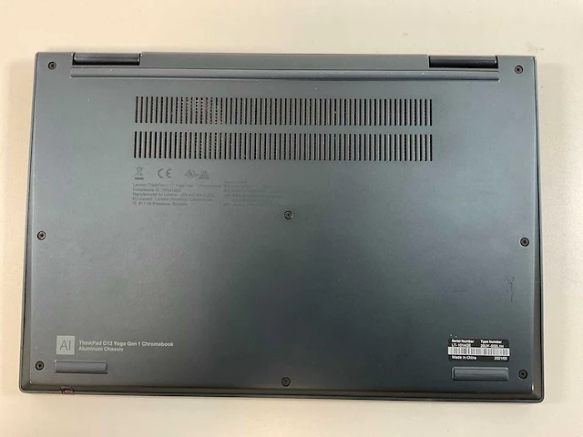 Lenovo thinkpad c13 yoga gen 1 13.3”, amd ryzen 5 3500c with radeon vega mobile gfx, 8 gb ram, 128 gb ssd touchscreen chromebooks (3x) - afbeelding 24 van  24
