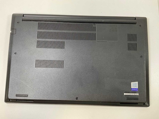 Lenovo thinkpad e15 gen 2 15.5”, core(tm) i5 11th gen, 16 gb ram, 500 gb nvme laptop - afbeelding 6 van  7