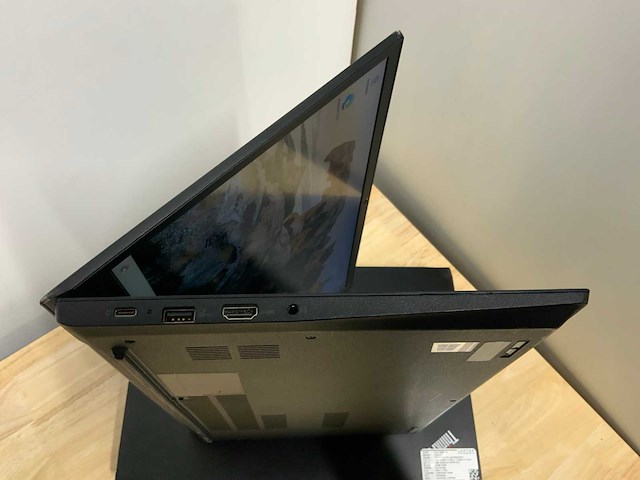 Lenovo thinkpad e15 gen2 laptop (3x) - afbeelding 9 van  14