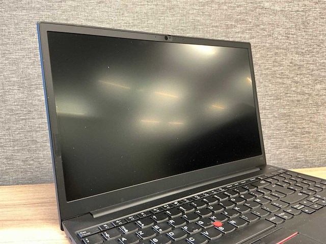 Lenovo thinkpad e15 gen3 (20yg00b6mb) - afbeelding 4 van  8