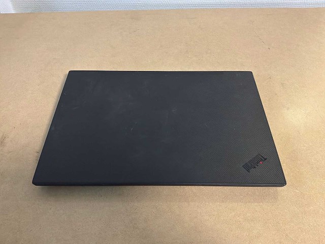 Lenovo thinkpad p1 g2 - i7-9850h laptop - afbeelding 3 van  3