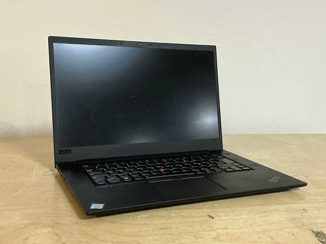 Lenovo thinkpad p1 g3 - xeon w-10855 laptop - afbeelding 1 van  4