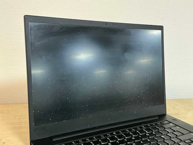 Lenovo thinkpad p1 g3 - xeon w-10855 laptop - afbeelding 2 van  4