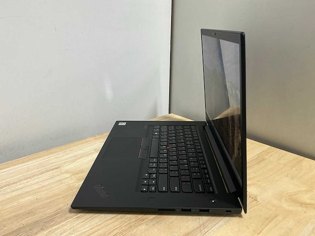 Lenovo thinkpad p1 g3(i7) laptop - afbeelding 5 van  6