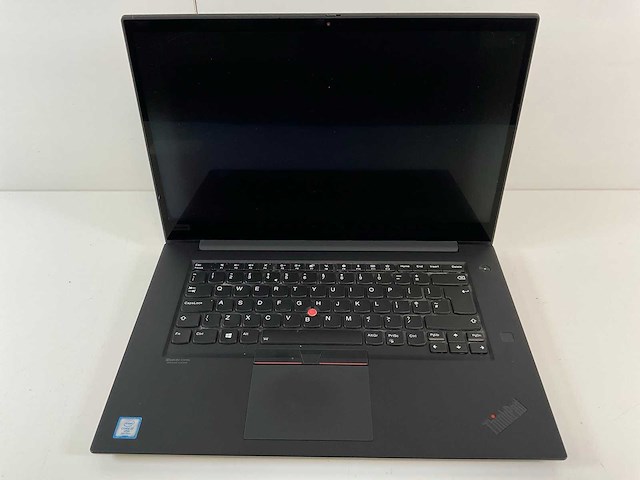 Lenovo thinkpad p1 gen 2 15,5”, core(tm) i7 9th gen, 32 gb ram, 512 gb nvme, nvidia quadro p1000 4 gb laptop - afbeelding 1 van  7