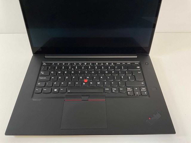 Lenovo thinkpad p1 gen 2 15.5”, core(tm) i7 9th gen, 32 gb ram, 512 gb nvme, nvidia quadro t1000 mobile 4 gb laptop - afbeelding 4 van  7