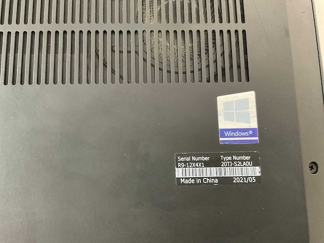 Lenovo thinkpad p1 gen 3 15.5”, core(tm) i7 10th gen, 32 gb ram, 512 gb nvme, nvidia quadro t1000 4 gb laptop - afbeelding 7 van  7