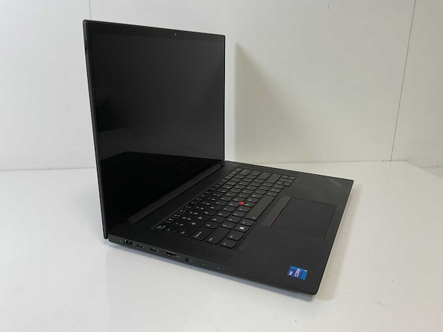 Lenovo thinkpad p1 gen 4 16”, core(tm) i7 11th gen, 64 gb ram, 2 tb nvme laptop - afbeelding 2 van  7