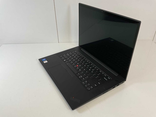 Lenovo thinkpad p1 gen 4i 16”, core(tm) i7 11th gen, 32 gb ram, 1 tb nvme, nvidia quadro t1200 4 gb laptop - afbeelding 3 van  7