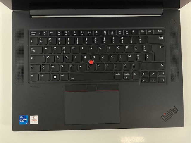Lenovo thinkpad p1 gen 4i 16”, core(tm) i7 11th gen, 32 gb ram, 1 tb nvme, nvidia t1200 4 gb laptop - afbeelding 4 van  7