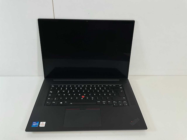 Lenovo thinkpad p1 gen 4i 16”, core(tm) i7 11th gen, 32 gb ram, 1 tb nvme, nvidia t1200 gpu 4 gb laptop - afbeelding 1 van  7