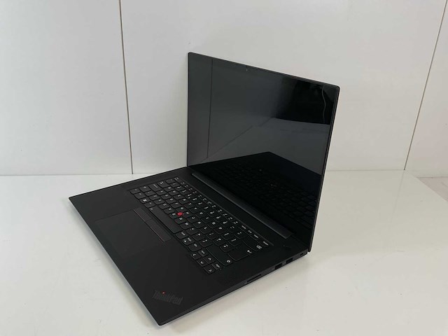 Lenovo thinkpad p1 gen 4i 16”, core(tm) i7 11th gen, 32 gb ram, 1 tb nvme, nvidia t1200 gpu 4 gb laptop - afbeelding 3 van  7