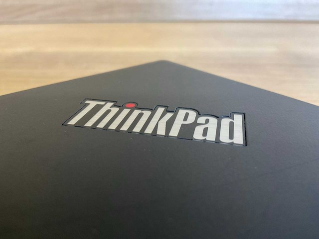 Lenovo thinkpad p15s gen 2 laptop - afbeelding 9 van  15