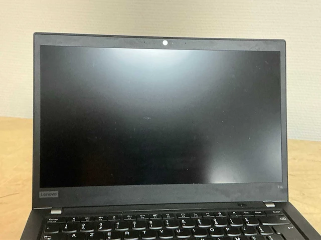 Lenovo thinkpad t14 gen 1 - i7-10gen laptop - afbeelding 2 van  4