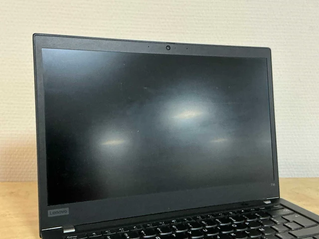 Lenovo thinkpad t14 gen 1 - i7-10gen laptop - afbeelding 2 van  4