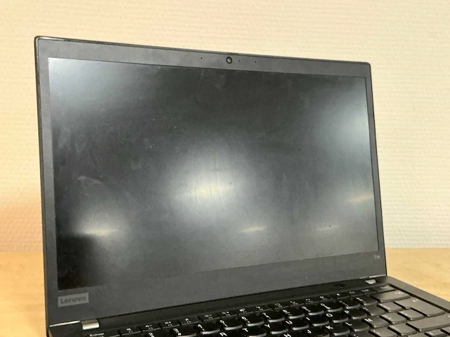 Lenovo thinkpad t14 gen 1 - i7-10gen laptop - afbeelding 2 van  4