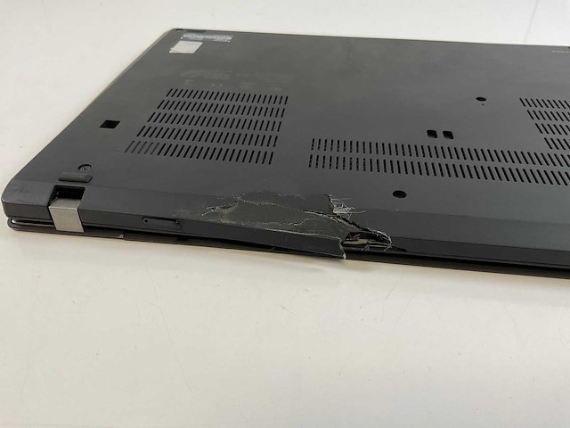 Lenovo thinkpad t14 gen 2 14”, core(tm) i5 11th gen, 16 gb ram, 500 gb nvme laptop - afbeelding 8 van  8