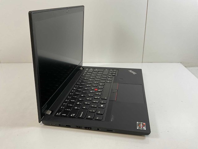 Lenovo thinkpad t14 gen 2a 14”, amd ryzen 5 pro 5650u with radeon graphics, 16 gb ram, 512 gb nvme laptop - afbeelding 1 van  5