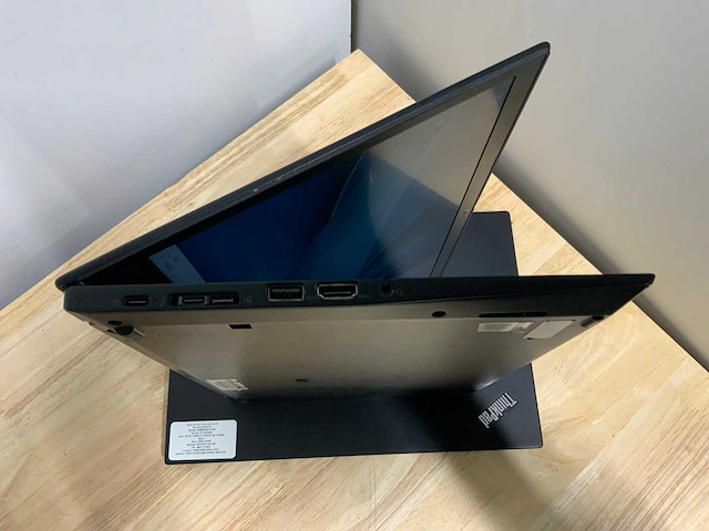 Lenovo thinkpad t14s laptop (2x) - afbeelding 4 van  8