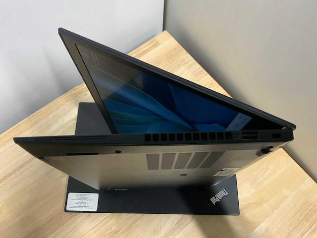 Lenovo thinkpad t14s laptop (2x) - afbeelding 5 van  8