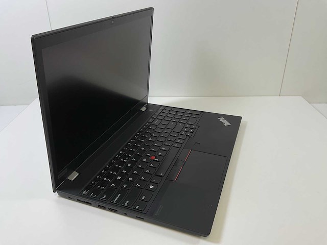 Lenovo thinkpad t15 g1 15.5”, core(tm) i5 10th gen, 16 gb ram, 256 gb nvme laptop - afbeelding 2 van  7