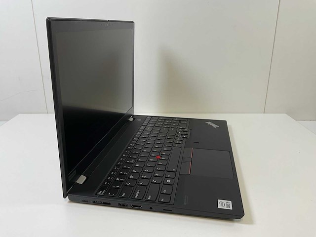 Lenovo thinkpad t15 g1 15.5”, core(tm) i5 10th gen, 16 gb ram, 256 gb nvme laptop - afbeelding 2 van  7