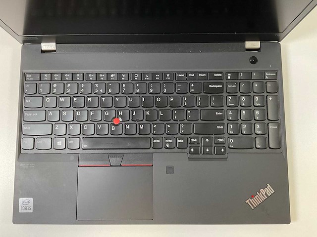 Lenovo thinkpad t15 g1 15.5”, core(tm) i5 10th gen, 16 gb ram, 256 gb nvme laptop - afbeelding 3 van  5