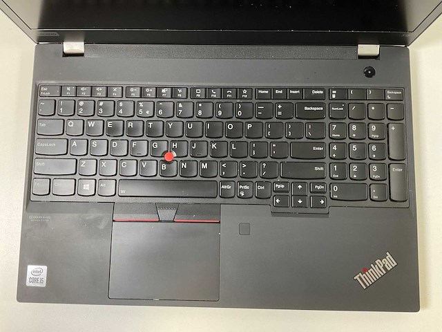 Lenovo thinkpad t15 g1 15.5”, core(tm) i5 10th gen, 16 gb ram, 256 gb nvme laptop - afbeelding 4 van  6