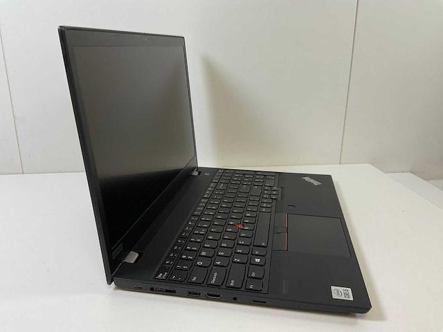 Lenovo thinkpad t15 g1 15.5”, core(tm) i5 10th gen, 16 gb ram, 256 gb nvme laptop - afbeelding 2 van  6