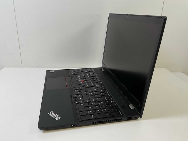 Lenovo thinkpad t15 g1 15.5”, core(tm) i5 10th gen, 16 gb ram, 256 gb nvme laptop - afbeelding 3 van  6