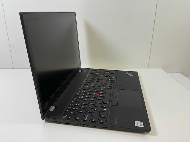 Lenovo thinkpad t15 g1 15.5”, core(tm) i5 10th gen, 16 gb ram, 256 gb nvme laptop - afbeelding 2 van  7