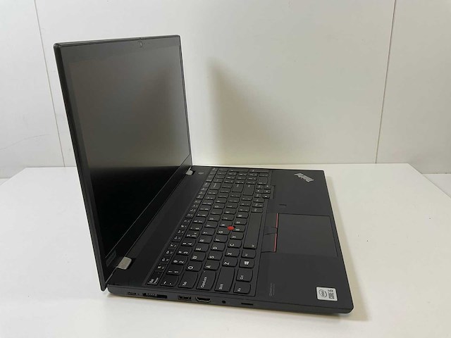 Lenovo thinkpad t15 g1 15.5”, core(tm) i5 10th gen, 16 gb ram, 256 gb nvme laptop - afbeelding 2 van  7