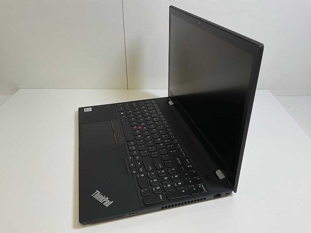 Lenovo thinkpad t15 g1 15.6”, core(tm) i5 10th gen, 16 gb ram, 256 gb nvme laptop - afbeelding 3 van  7