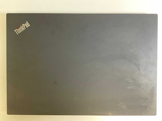 Lenovo thinkpad t15 g1 15.6”, core(tm) i5 10th gen, 16 gb ram, 256 gb nvme laptop - afbeelding 4 van  5