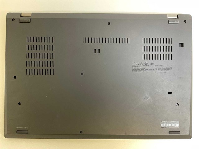 Lenovo thinkpad t15 g1 15.6”, core(tm) i5 10th gen, 16 gb ram, 256 gb nvme laptop - afbeelding 6 van  7
