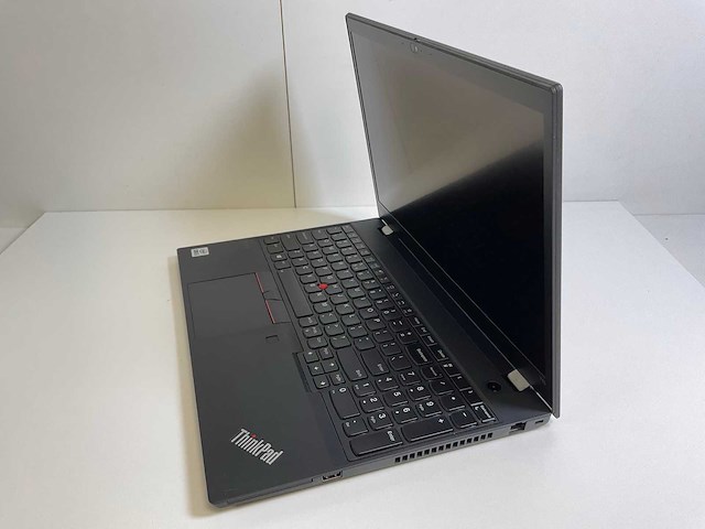 Lenovo thinkpad t15 g1 15.6”, core(tm) i5 10th gen, 16 gb ram, 256 gb nvme laptop - afbeelding 3 van  5