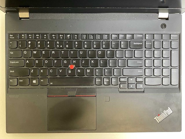 Lenovo thinkpad t15 g1 15.6”, core(tm) i5 10th gen, 16 gb ram, 256 gb nvme laptop - afbeelding 3 van  5