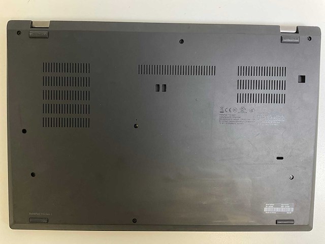 Lenovo thinkpad t15 g1 15.6”, core(tm) i5 10th gen, 16 gb ram, 256 gb nvme laptop - afbeelding 4 van  5